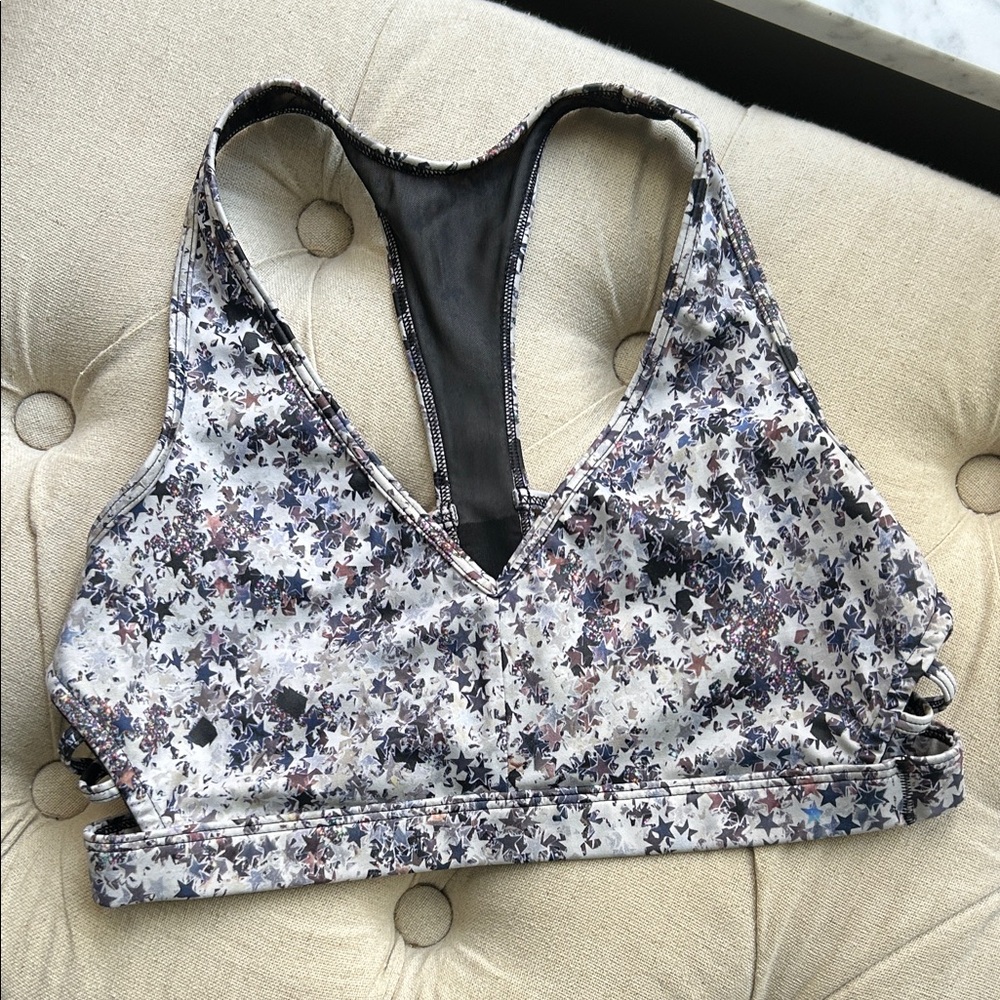 Victoria’s Secret ⭐️ Pattern Medium Women's Sports Bra T~Back strappy Sides/back